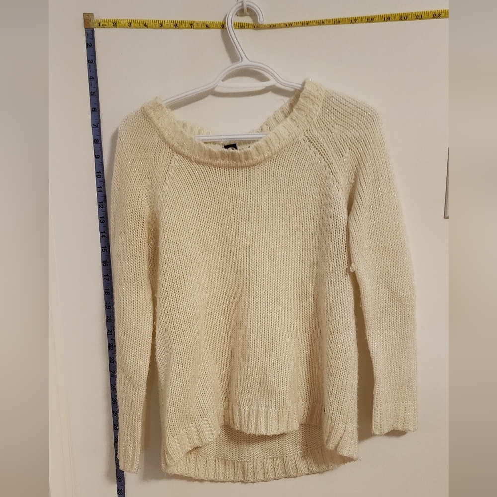 Shiny sweater